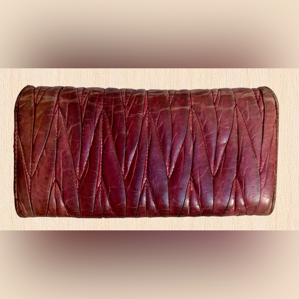 Miu Miu Matelassé Leather Continental Wallet - Picture 5 of 10